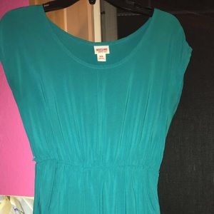 Short sleeve dress with pockets